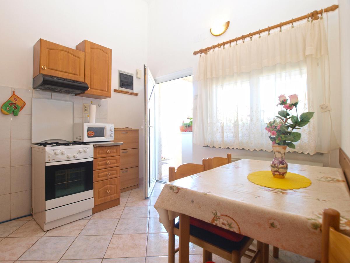 Apartments Mladen 1588 Pula Luaran gambar