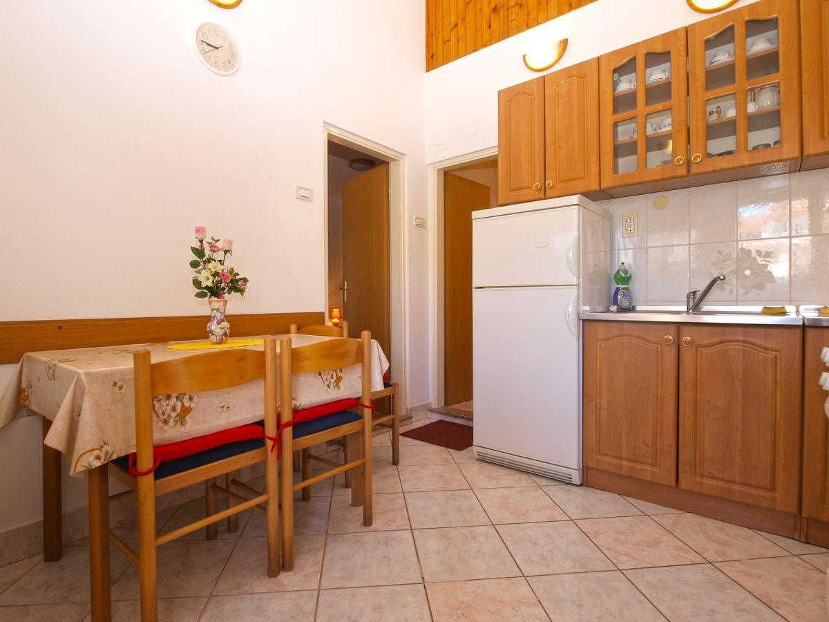 Apartments Mladen 1588 Pula Luaran gambar
