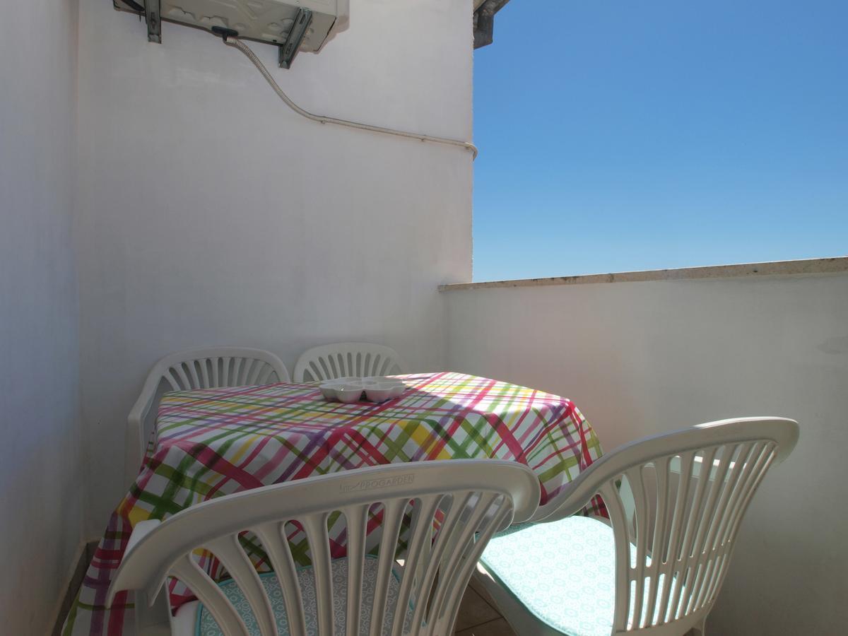 Apartments Mladen 1588 Pula Luaran gambar